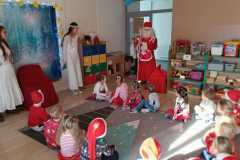 Zajączki spotkanie z Mikołajem