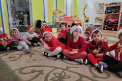 Krasnoludki na dywanie