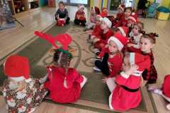 Krasnoludki czekają na Mikołaja